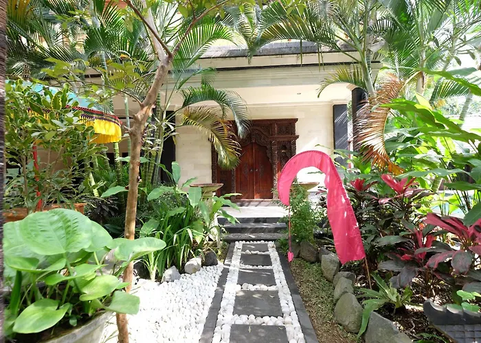 Sakura Magical Mini-resort! Ubud